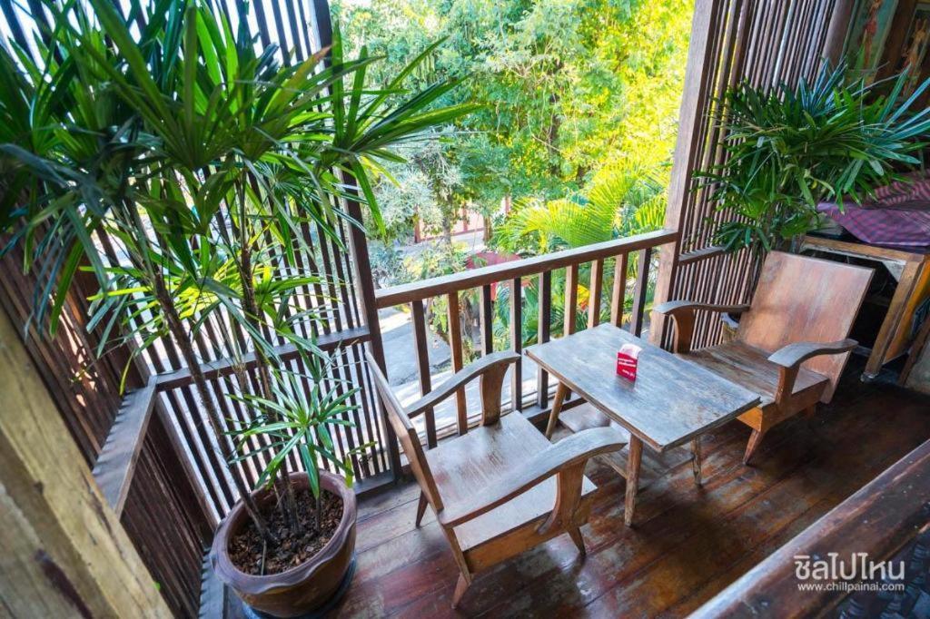 Huen Chang Puek Hotel Nan Exterior photo