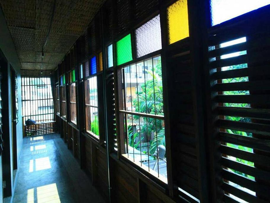 Huen Chang Puek Hotel Nan Exterior photo